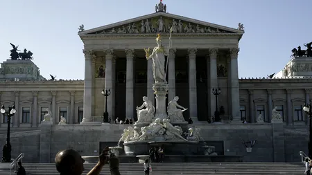 Topul orașelor din străinătate preferate de români pentru Revelion