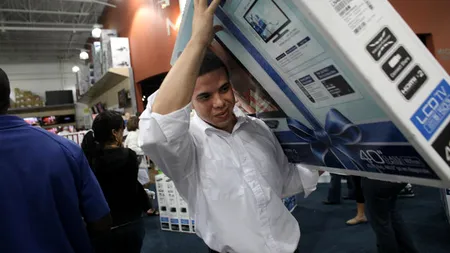 Black Friday și sărbătorile au adus pe creștere piața bunurilor de folosință îndelungată în 2012. Piața din România a ajuns la 1,4 miliarde de euro