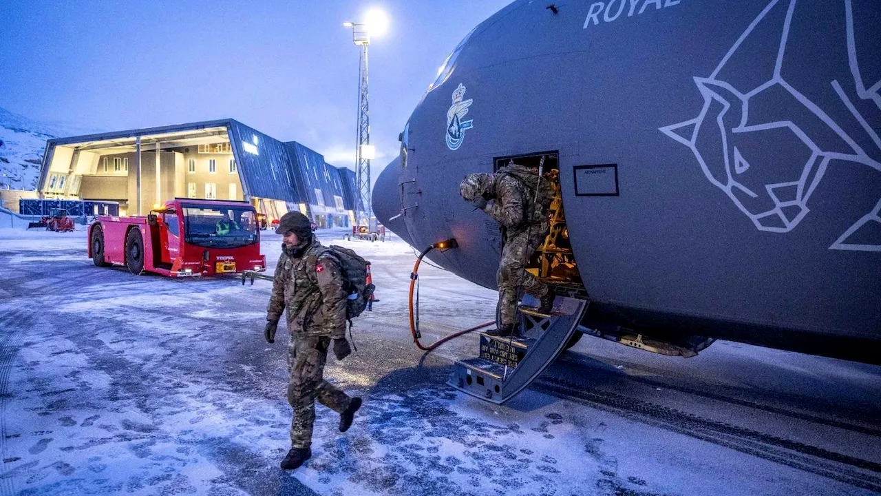 Danemarca nu cedează presiunilor lui Trump: trimite mai multe trupe în Groenlanda. Președintele american vrea o întâlnire cu „părțile interesate“ la Davos