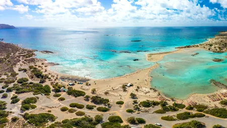 Plaja din Europa care a fost desemnată drept „una dintre cele mai bune din lume”. Nu se află nici în Italia, nici în Spania