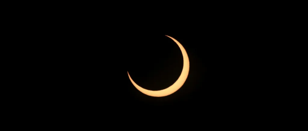 Imagini spectaculoase în America de Sud. O eclipsă totală de Soare a fost vizibilă în Chile și Argentina