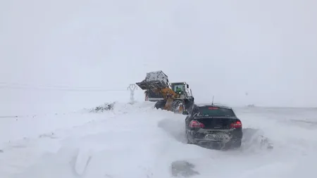 TRAFIC RUTIER: Mai multe drumuri din țară, închise din cauza vremii
