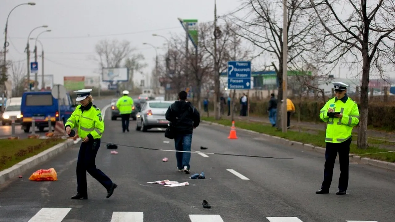 COPII LOVIȚI PE TRECERE, în Iași. Șoferul a fugit de la locul faptei