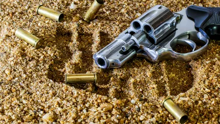 Un polițist de 33 de ani din New York, împușcat în cap