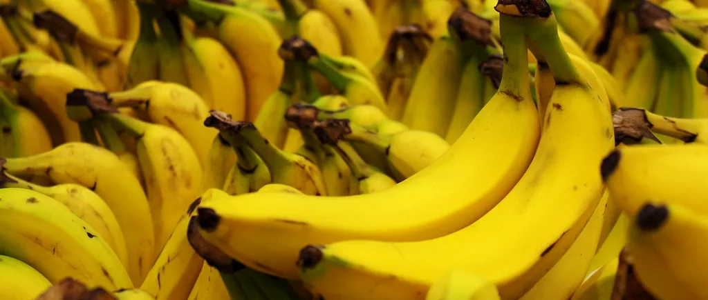 ANSVSA: Banane cu pesticide și înghețată cu substanțe cancerigene, retrase de la vânzare