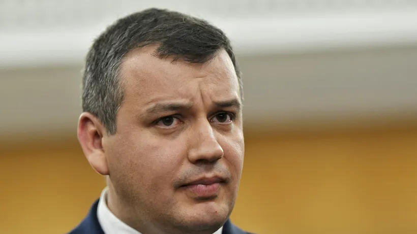 Eugen Tomac cere demisia președintelui CNCD: „Nu mai poate deţine, nici măcar o zi, o funcţie cu o responsabilitate uriaşă în statul român”