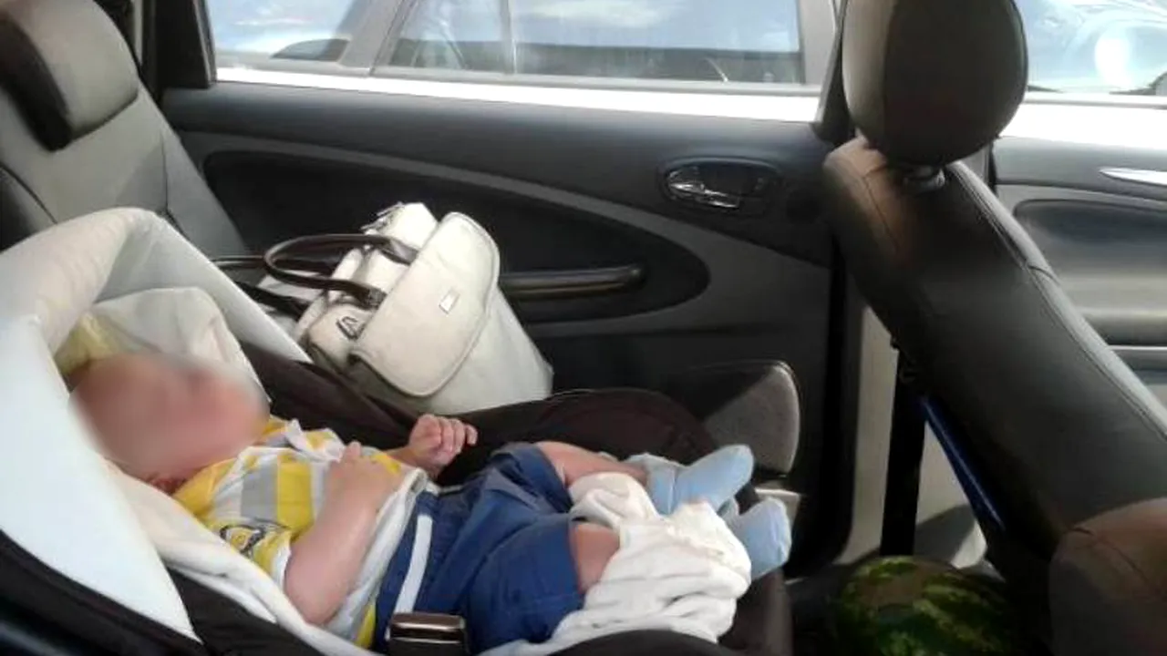 Cazul bebelușului de 4 luni lăsat TIMP DE DOUĂ ORE singur într-o mașină, la 30 de grade Celsius. Părinții plecaseră să viziteze Salina Turda