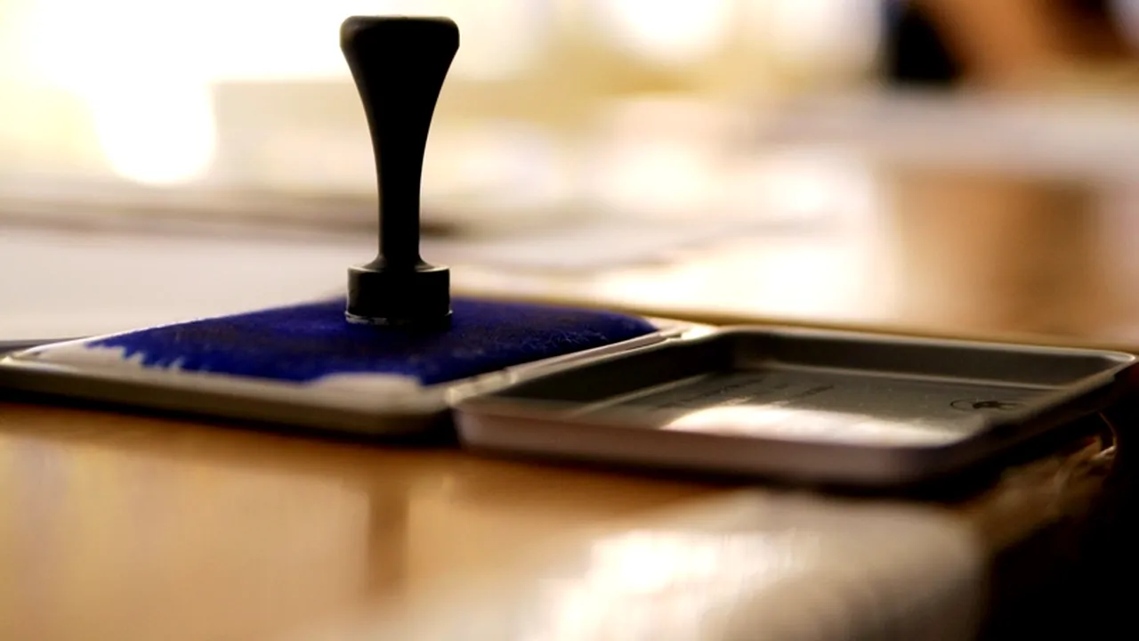 REFERENDUM 2012. REZULTATE EXIT POLL Operations Research. Prezență la vot - 44,01%. 86,9% au votat pentru demitere, 13,1% - împotrivă