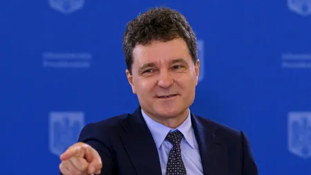 După ce Guvernul său le-a tăiat bursele, Nicușor Dan îi mângâie pe studenți cu sfaturi: 