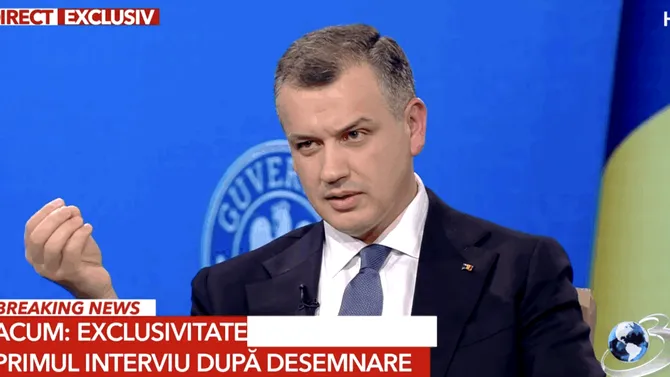 Eugen Tomac acuză propaganda rusă când vine vorba despre trecutul său: „Nu sunt născut departe de România / Provin dintr-o familie de români / Să trăiești pe frontiera trasată de Stalin nu este un lucru simplu / Priveam cu ură sârma ghimpată care ne despărțea”