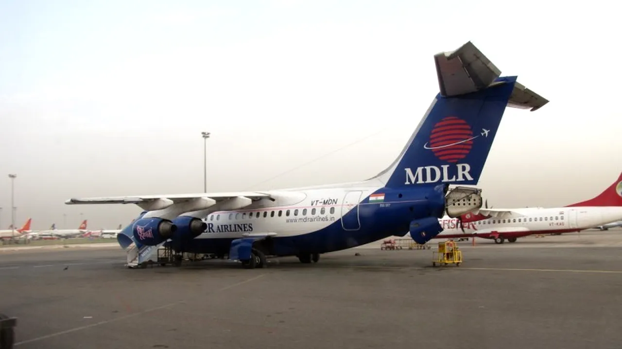 Niciun cumpărător la licitația organizată de Direcția de Finanțe Bacău pentru vânzarea unei aeronave