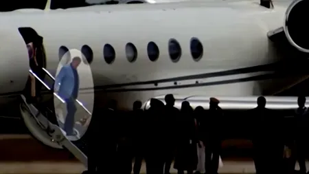Președintele Klaus Iohannis și soția sa, Carmen, au mers în SUA tot cu o aeronavă PRIVATĂ, la fel ca și în turneul african