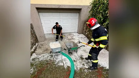 Furtunile au făcut prăpăd în șase județe. IGSU a intervenit în 15 localități în ultimele 24 de or