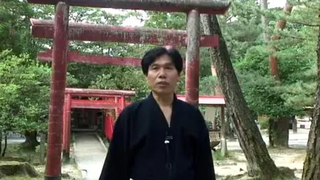 Povestea ultimului ninja în viață. „Mă antrenez ascultând zgomotul făcut de căderea unui ac pe podea