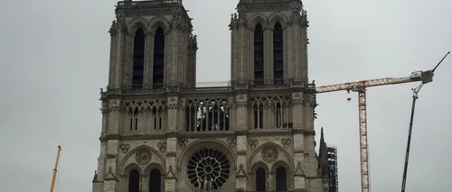 Lucrările de reconstrucție a catedralei Notre-Dame din Paris au început