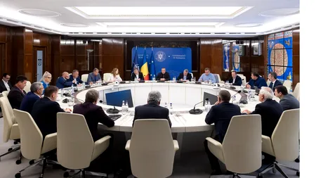 VIDEO | Premierul Nicolae Ciucă, la negocierile cu sindicaliștii din educație: „Nu îi putem lăsa pe copii suspendați”