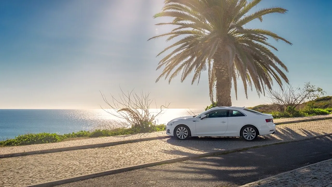 Cât a ajuns să coste parcarea în stațiunile din Bulgaria în 2022. Atenție și la amenzi!