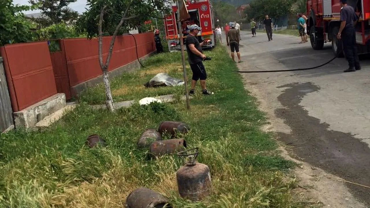 Cinci persoane rănite, după ce mai multe butelii au explodat