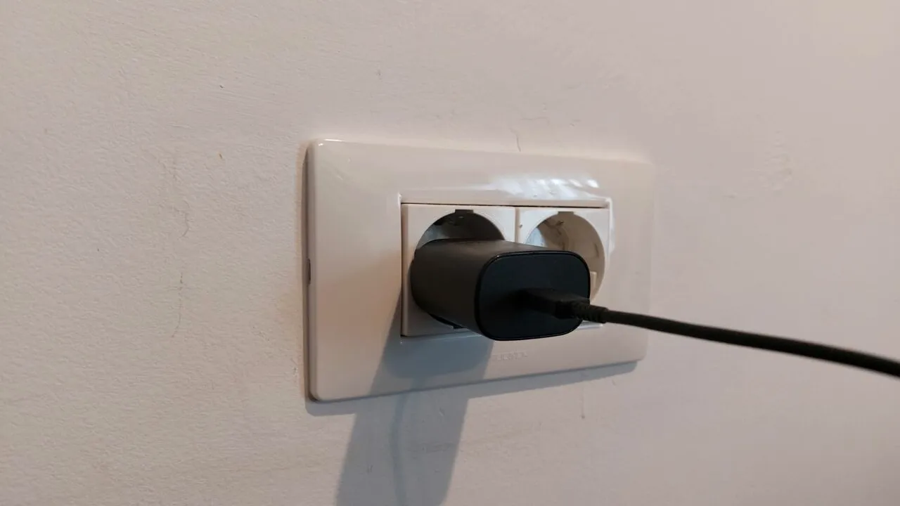 Aparatul electrocasnic care consumă cât 330 de becuri economice. Consumă într-un minut cât alte aparate într-o săptămână