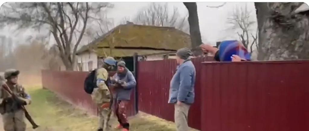 VIDEO | „Cât v-am așteptat”. Soldații ucraineni, primiți cu pâine și lacrimi în ochi, într-un sat eliberat de ruși