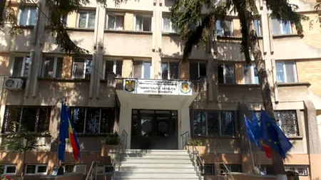 Clipe de coșmar pentru o fetiță de 11 ani, din județul Dâmbovița. Minora a fost violată chiar de mama sa