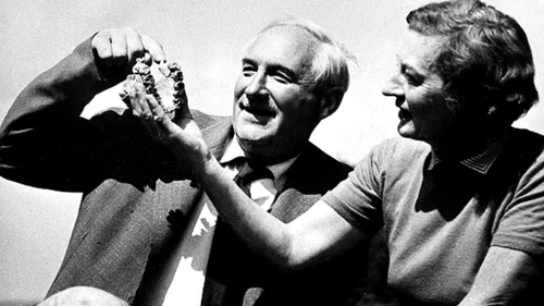 100 de ani de la nașterea lui MARY LEAKEY, unul dintre cei mai importanți arheologi din lume