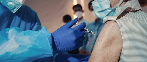 Deși a aprobat deja trei vaccinuri împotriva COVID-19, Rusia a imunizat doar puțin peste 2 milioane de persoane