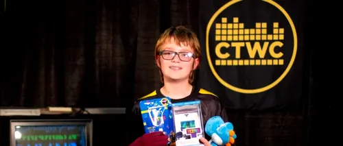VIDEO | Un adolescent din <i class='ep-highlight'>SUA</i>, în vârstă de doar 13 ani, susține că el este primul jucător care a terminat celebrul TETRIS