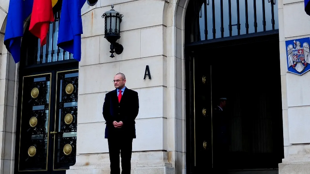Stejărel Olaru a fost numit secretar de stat în Ministerul Afacerilor Externe
