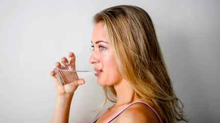 (P) De ce să alegi un dedurizator de apă? Beneficii pentru sănătate și economie la facturi