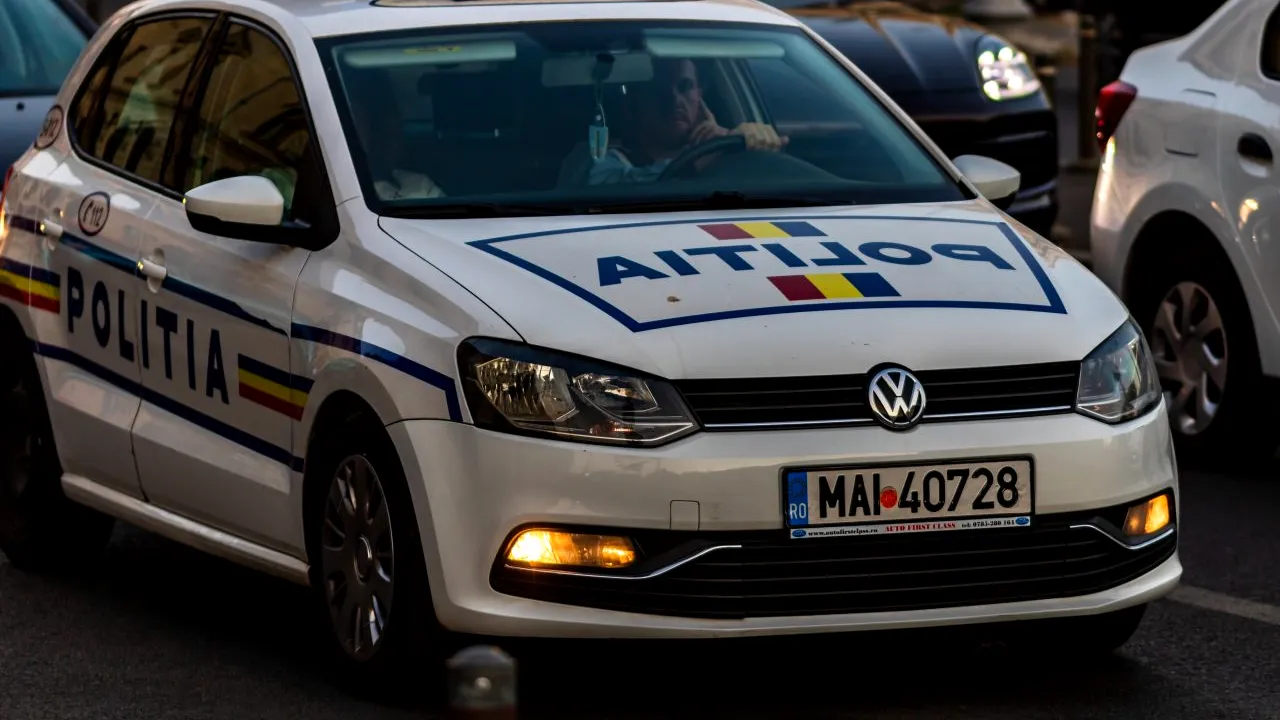 Procesul verbal care demonstrează plata amenzilor nu mai trebuie trimis la Poliție. Legea a fost promulgată de președintele Iohannis