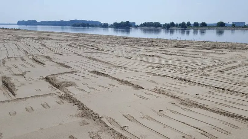 Plajă cu nisip fin pe faleza Dunării din Corabia. Afacerea care rivalizează cu Litoralul 