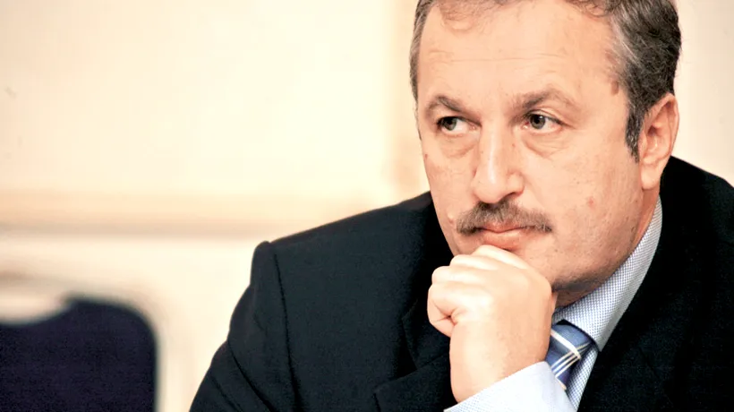 Audierea lui Vasile Dâncu în comisiile parlamentare, amânată pentru marți, din motive personale