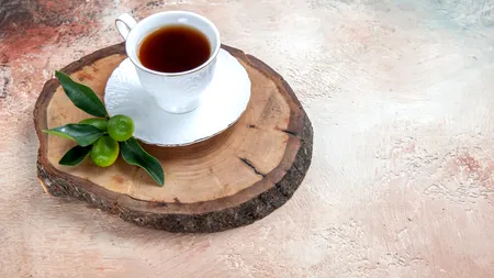 Remediul neașteptat descoperit de MEDICI pentru tusea persistentă. Acționează imediat și are efect calmant