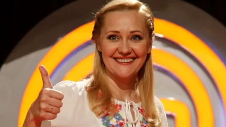 REȚETE DE PAȘTE. Desert de MasterChef: prăjitură cu brânză dulce. Cum pregătește Elena Lasconi pasca modernă