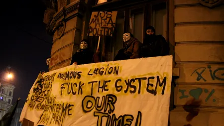 AP: Demonstranții vor schimbarea și cer o Românie curată