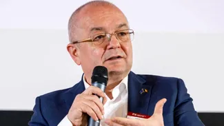Emil Boc i-a numit „papagali și populiști” pe CONSILIERII USR: Sunteți cu TVA în gură și susțineți majorarea