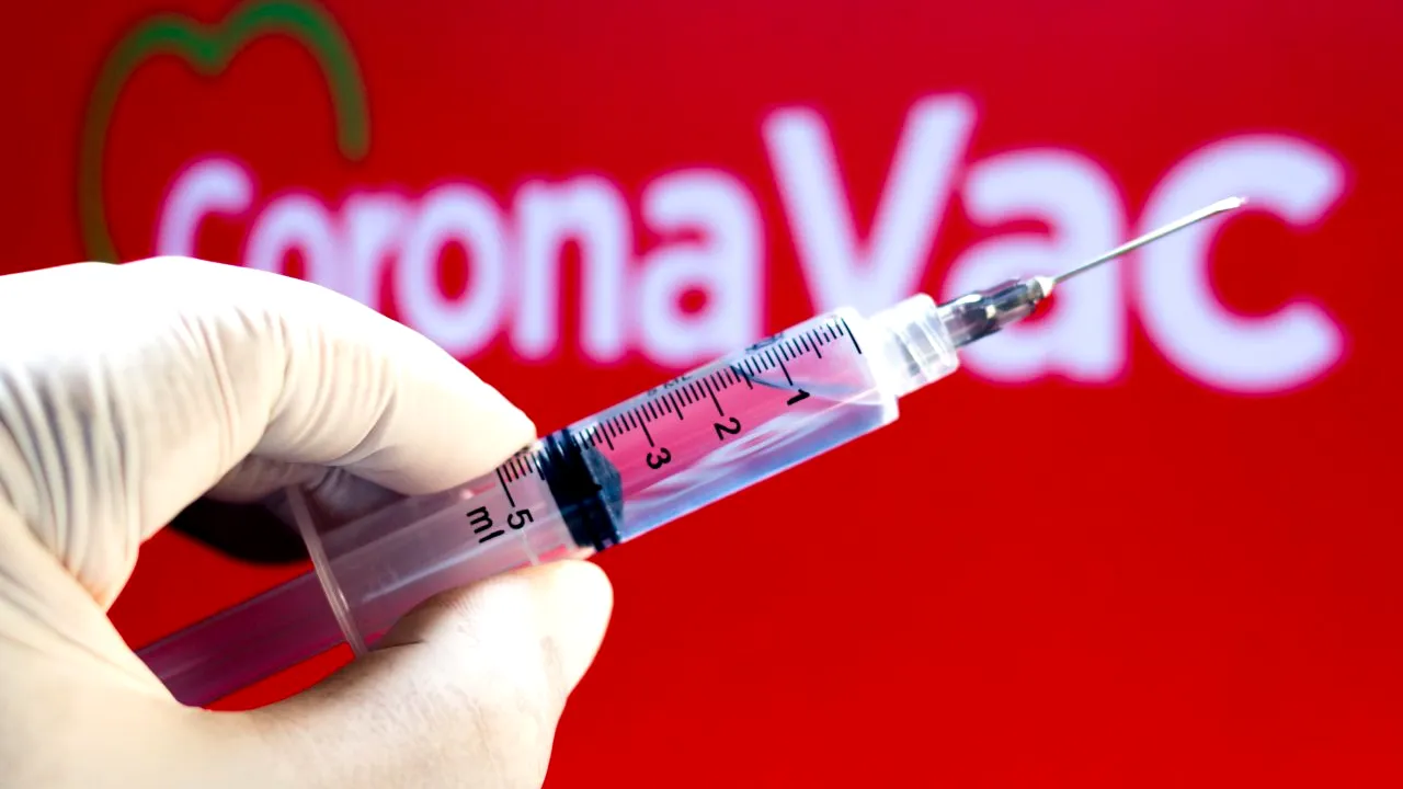 Vaccinul CoronaVac, recomandat de către medici în Republica Moldova: „Când suntem într-o pandemie, oricare vaccin este bun”