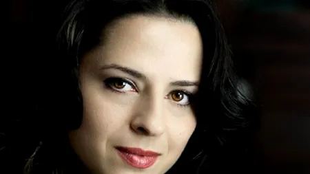 GÂNDUL MEU. Este absolut inexplicabil cum acest popor batjocorit, mințit și ignorat în ultimul hal, încă vă mai suportă și încă vă mai duce în spate