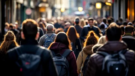 Diaspora nu mai face bani ca înainte. Cât timp durează acum să poți să îți permiți o casă în România