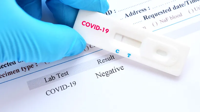 Varianta Omicron îi îngrozește pe specialiști: Pasageri vaccinaţi anti-Covid-19 şi testaţi negativ la plecarea din Africa de Sud, testaţi pozitiv la sosirea în Olanda