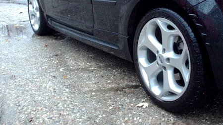 Contract de vânzare-cumpărare auto. Cum se modifică documentul, ce trebuie să facă vânzătorul și cumpărătorul