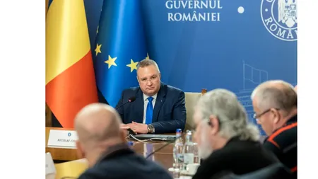 FOTO-VIDEO | Premierul Nicolae Ciucă, întrevedere cu reprezentanții sindicatelor din industria de apărare și aeronautică: „Trebuie susținute prin investiții, tehnologii noi și specialiști motivați”