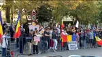 Sute de oameni în fața Arestului Central, unde este închis Călin Georgescu. Se anunță proteste în mai multe orașe din țară