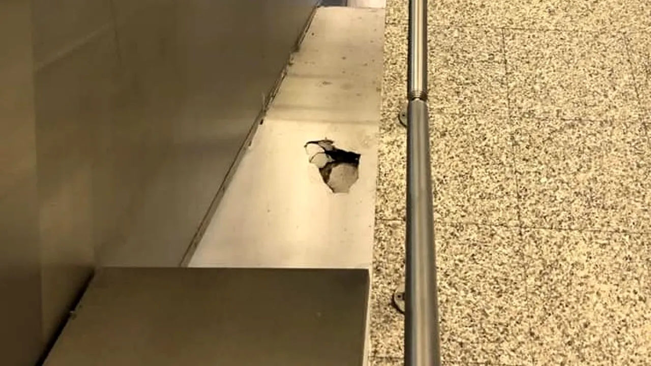 „Am găsit mizerie de nedescris în toalete, ziduri rupte, igrasie