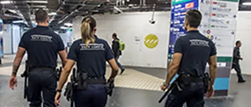 Traficul pe cinci linii de metrou, întrerupt pentru scurt timp în Paris, din motive de securitate