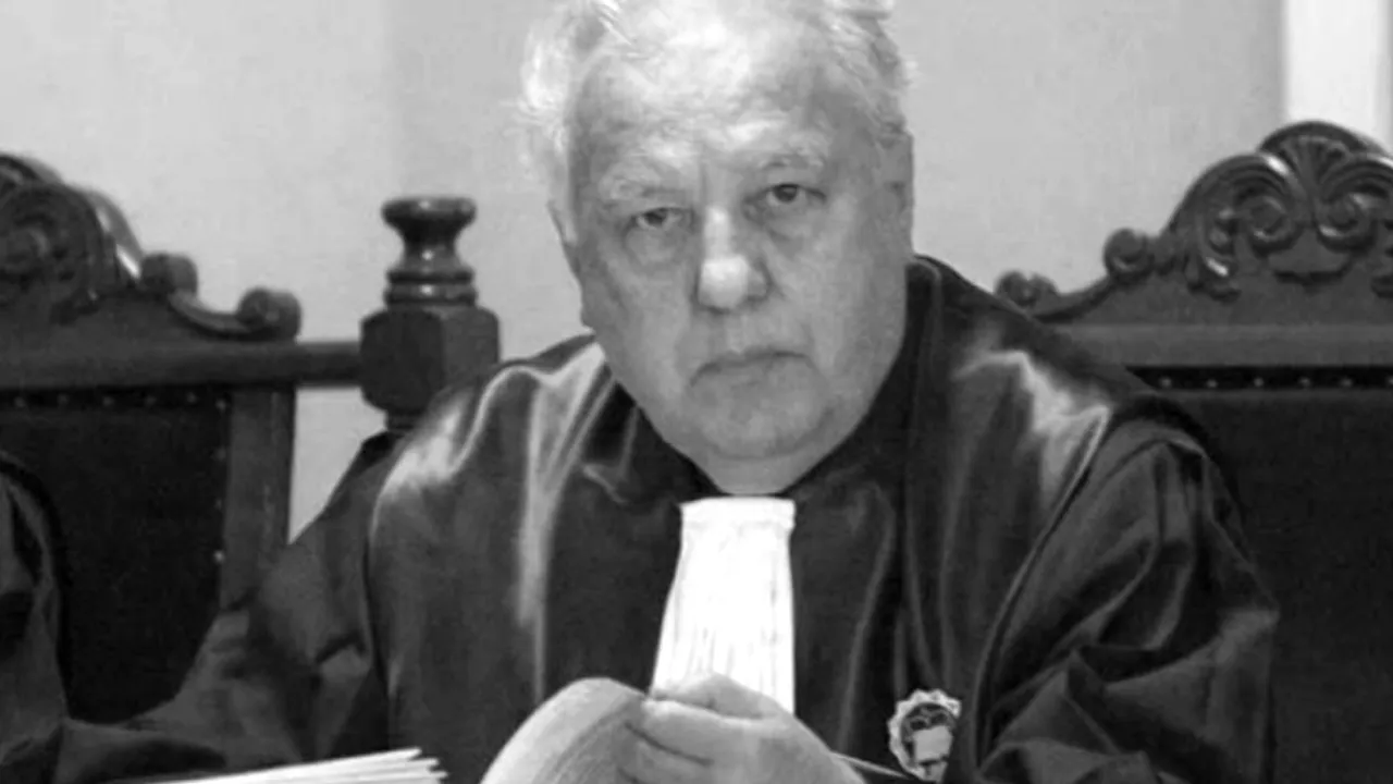 Acsinte Gaspar, fost judecător al Curții Constituționale a României, a murit. Omagiul colegilor