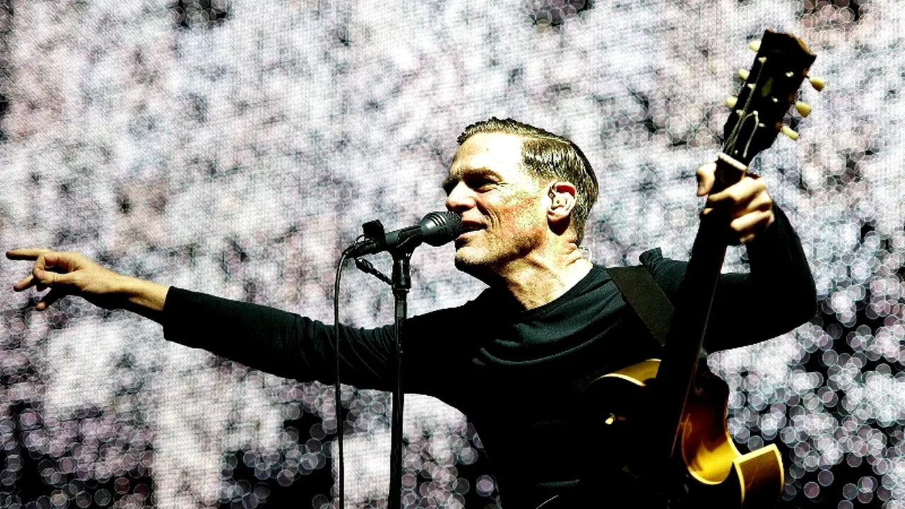 Cântărețul Bryan Adams a devenit din nou tată