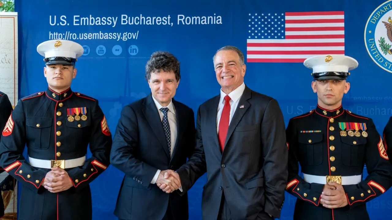 Ce mesaj a transmis Nicușor Dan după recepția Ambasadei SUA în România
