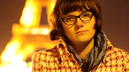 1 DECEMBRIE. Mesajul unei tinere românce din Paris: „Acum e momentul să ne facem cunoscute visele și să le transformăm în realitate